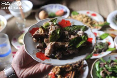 Kỳ thú 34 món ngon đặc sắc từ gà Đông Tảo